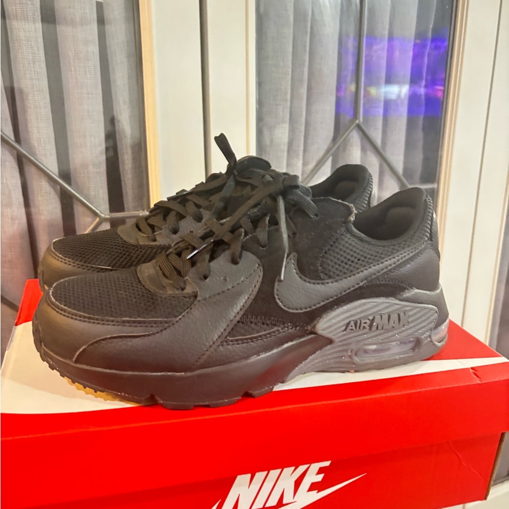 Nike Air Max Men's Black Sneakers